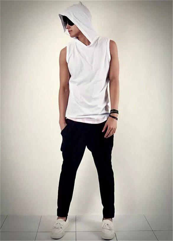 Жилет мужской quechua с капюшоном 2018. Gasp жилетка с капюшоном мужская. Кофта с капюшоном без рукавов как называется. Толстовка безрукавка с капюшоном мужская athletic 32nic45 department. Толстовка безрукавка с капюшоном мужская athletic 32nic45 department.