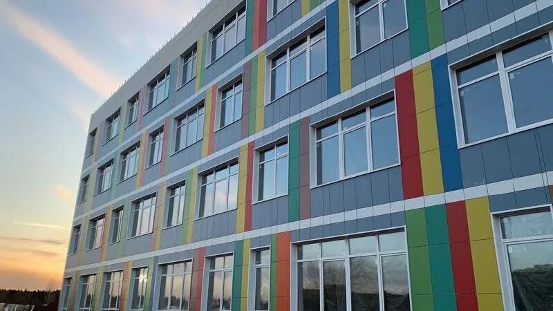 Школа мечта озерецкое. Школа мечта озерецкое. Школа мечта озерецкое. Стройка школы в ярком. Проект школы повторного применения на 550 мест.