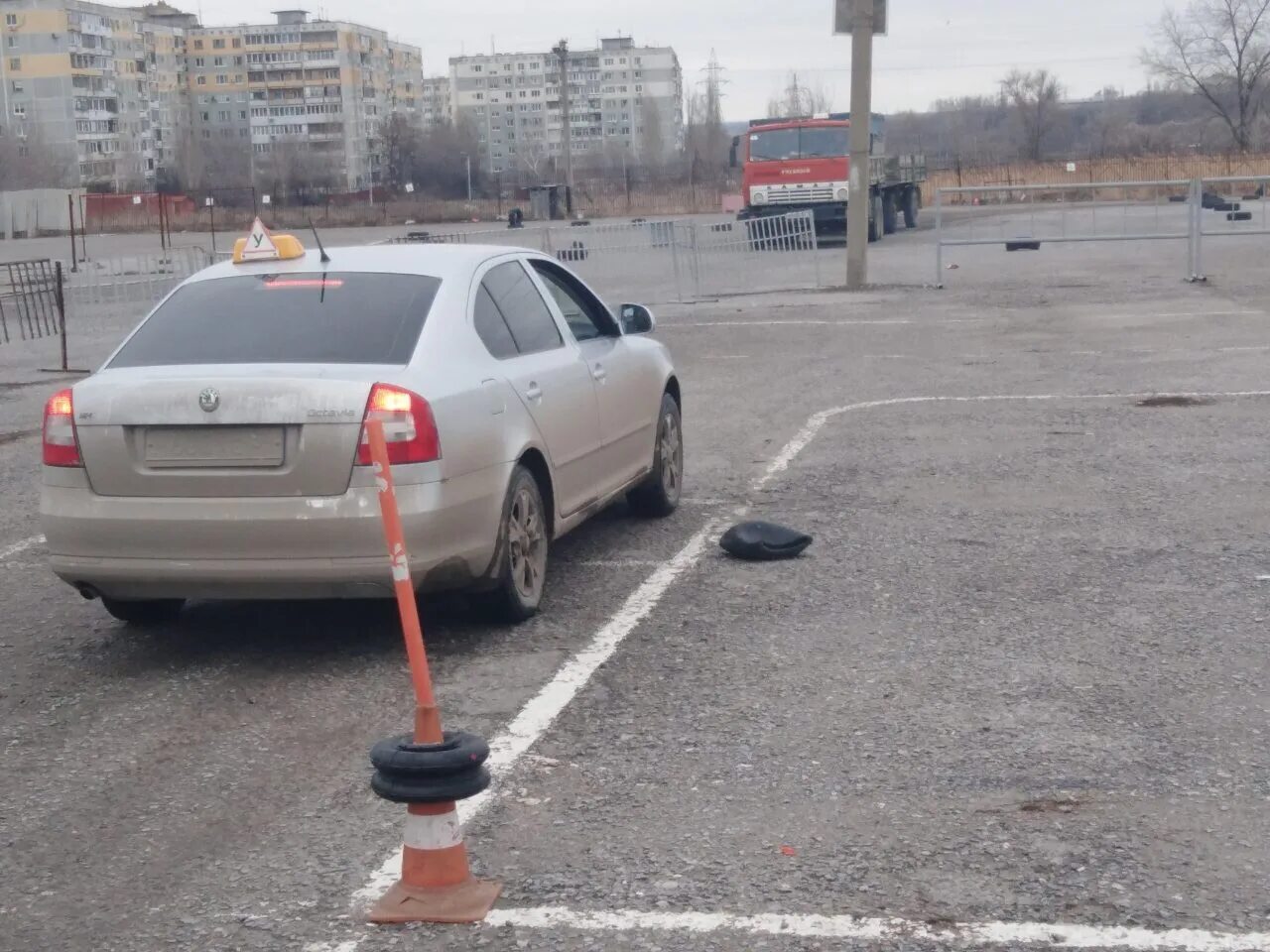 Сдать экзамен в гибдд без автошколы. Экзамен автошкола ВОА. Машина для сдачи экзамена в ГАИ времен СССР. Автомобилисты Электростали. Ош гор ГАИ экзамен.