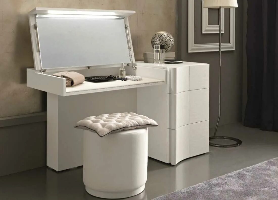 Туалетный столик "кимберли" ст-05. Туалетный столик vanity olivieri. Туалетный столик с крышкой. Туалетный столик симпл вокч. Brimnes туалетный столик икеа.