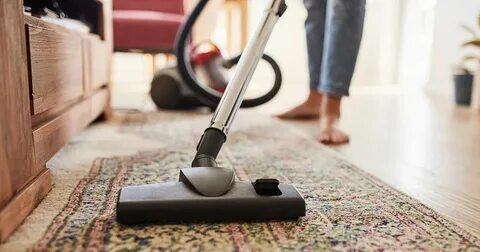 Vacuum the carpet перевод на русский