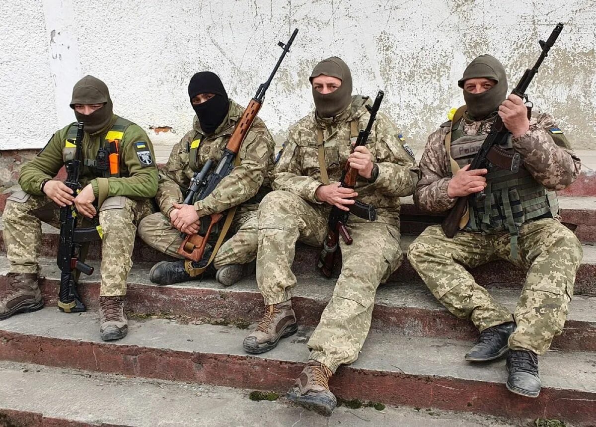 Украинская дрг что это. 128 Штурмовая бригада ВСУ.