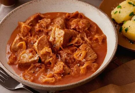 Как вкусно приготовить гуляш из свинины