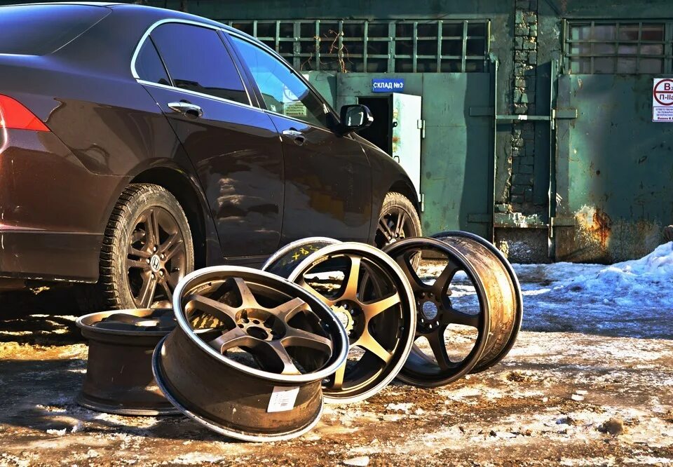 Пятерка дисков. 5zigen r18. 225/40 R18 7.5j. 5zigen Pro Racer GN+. Диски 5zigen r18.