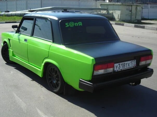 Зеленая 2107 тюнинг Lada 2105 1.5 бензиновый 2007 Пятый нах...)) на DRIVE2
