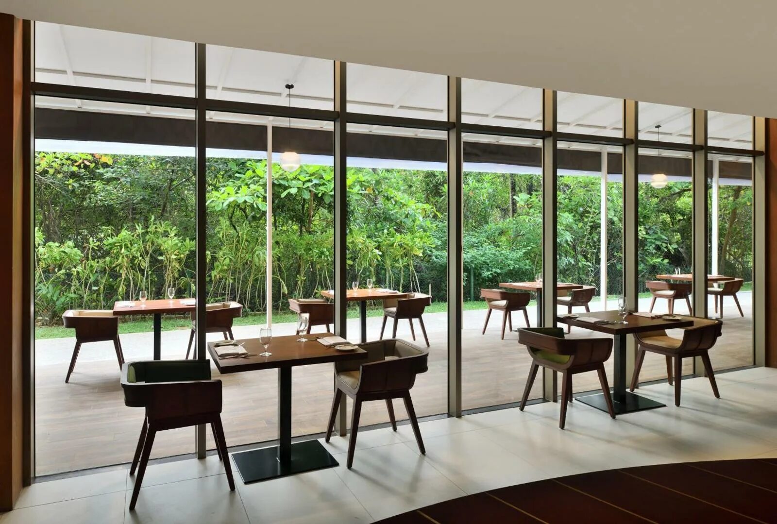 Best western premier 5. Sheraton kosgoda turtle beach resort 4*. Sheraton kosgoda turtle beach resort 5 шри-ланка. Sheraton kosgoda шри ланка. Шератон косгода шри.