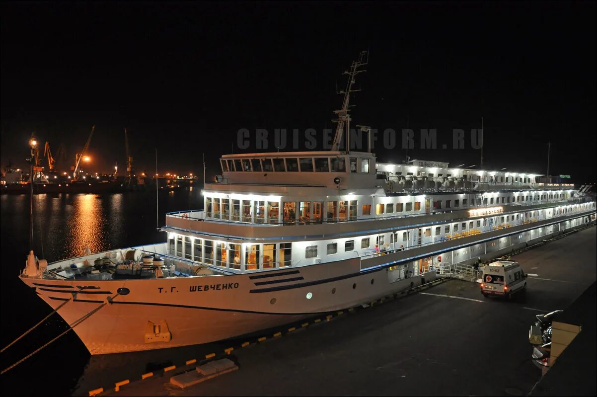 Теплоход т г шевченко. Теплоход шевченко. Теплоход т г шевченко. Г. Шевченко теплоход, 1991.