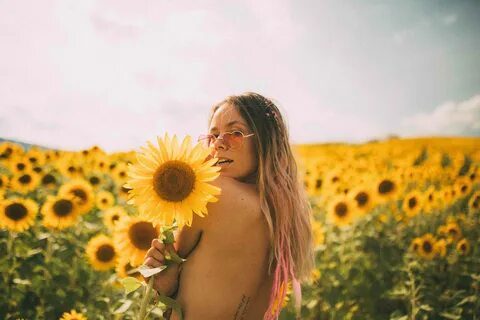 Does sunflower has any meaning? 