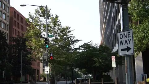 Crossing light