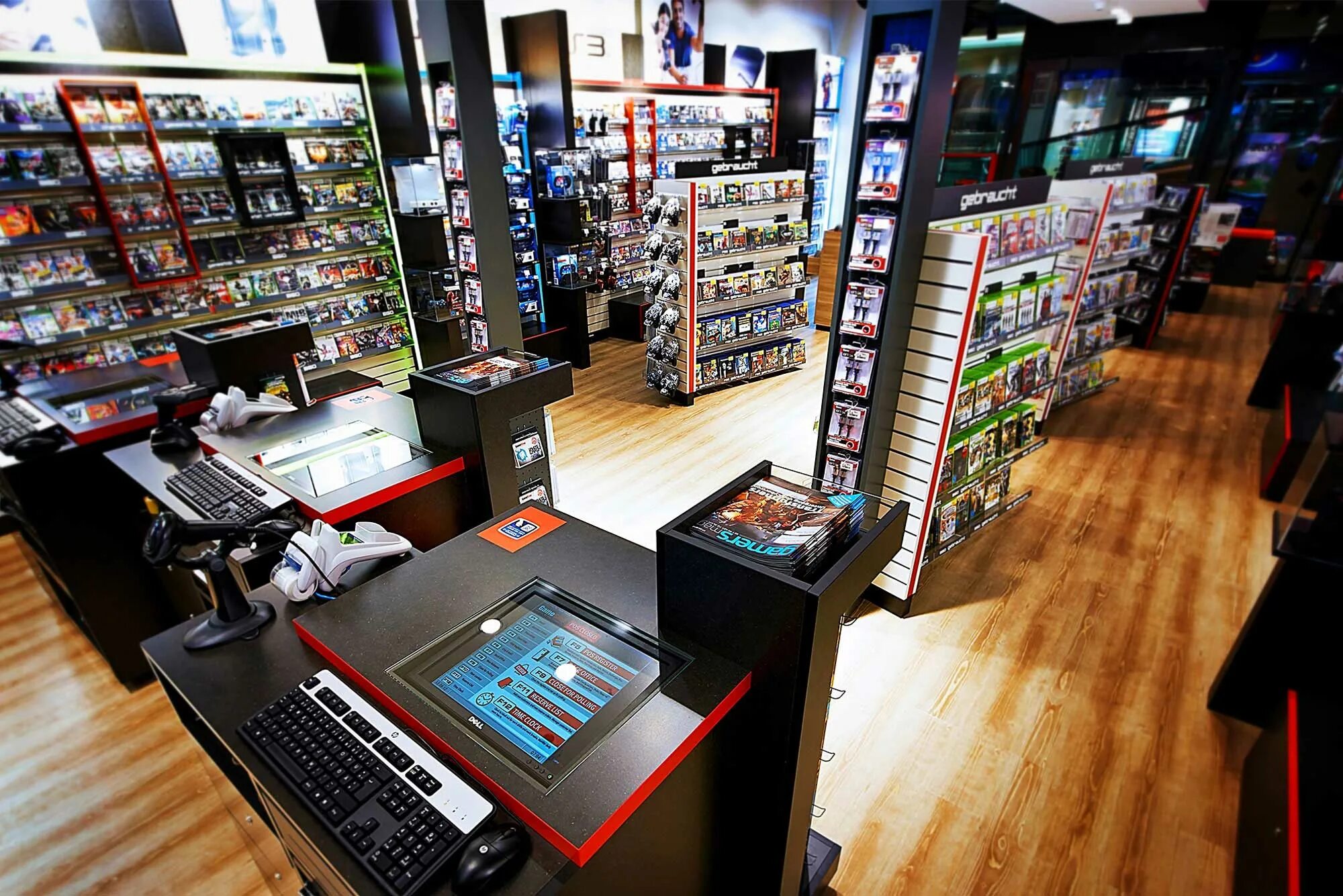 Магазин компьютерных игр. Геймзона. Витрина игрового магазина. Hobbygames тюмень. Store игра компьютерная.