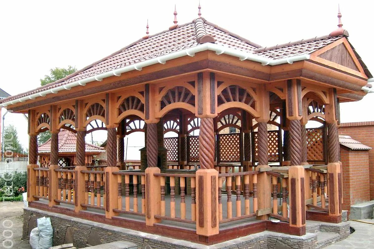 Столбы для беседки из дерева. Столбы для беседки из дерева. Резные деревянные столбы. Беседка с резными столбами. Резные беседки из дерева.