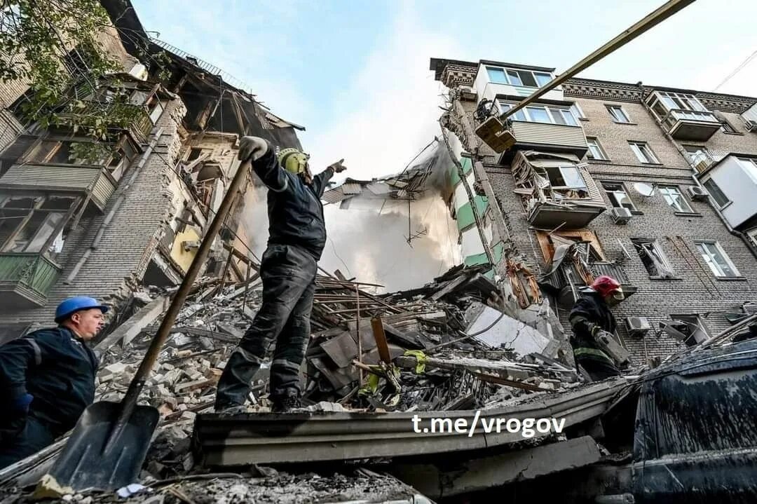 Новости украины 7 08. Новости украины 7 08. Новости украины 7 08. Новости украины 7 08. Разрушенный мост ирпень.
