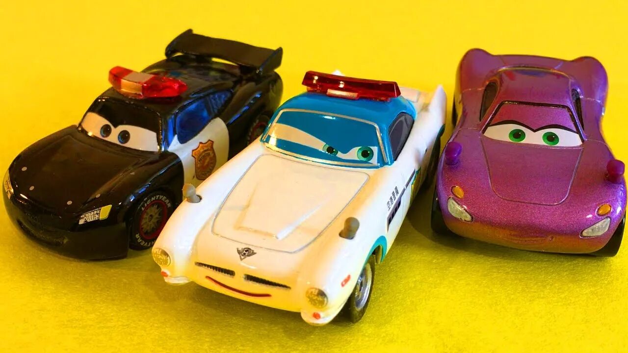 Мульти игрульти. Мульти игрульти. Тачки дисней машинки. Тачка (молния маквин). Мульти игрульти распаковка тачек.