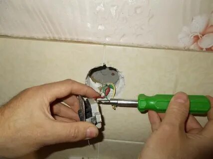 Как правильно ставить розетку