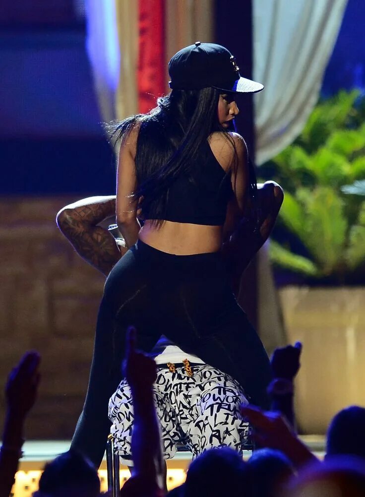 Wayne and nicki minaj. Lil wayne nicki minaj. Nicki minaj lil wayne. Nicki minaj lil wayne. Бейби ака бирдман.