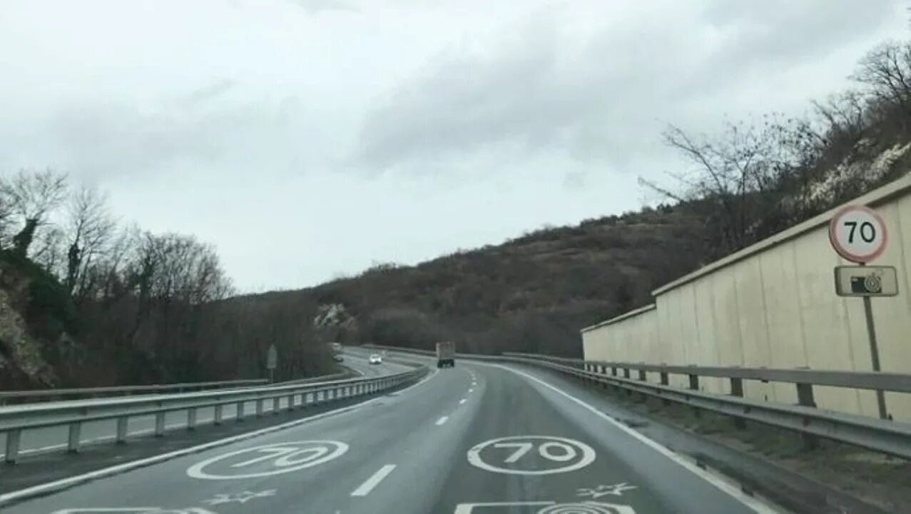 перевал волчьи ворота. перевал волчьи ворота. перевал волчьи ворота. гора волчьи ворота дагестан. волчьи ворота эльбрус.