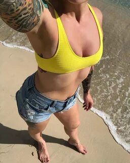 Ava gallery