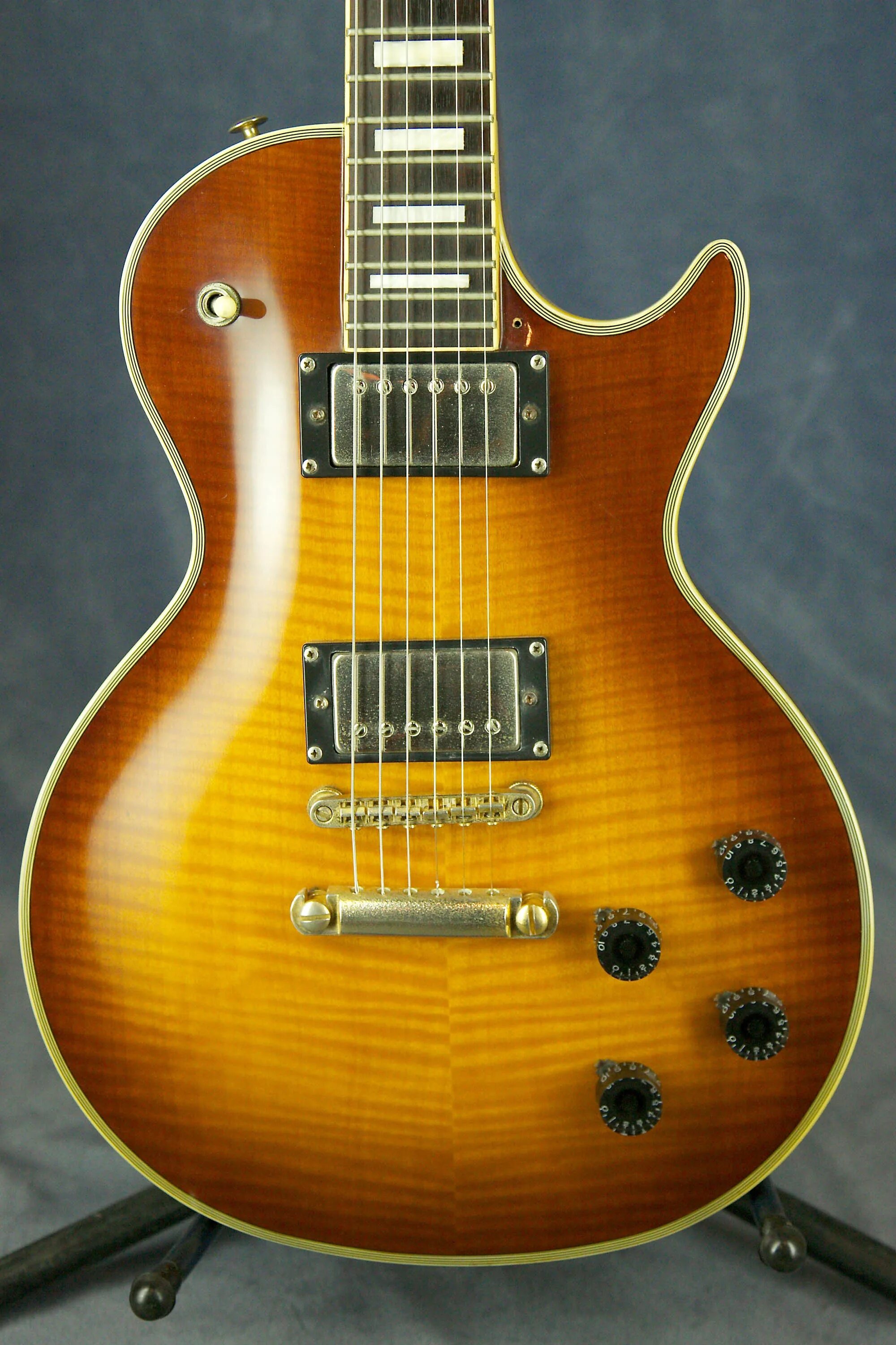 Гитары Bill brothers. Bill brothers les Paul. Bills brothers les Paul Custom. Электрогитара j d brothers les Paul. Guitar brothers