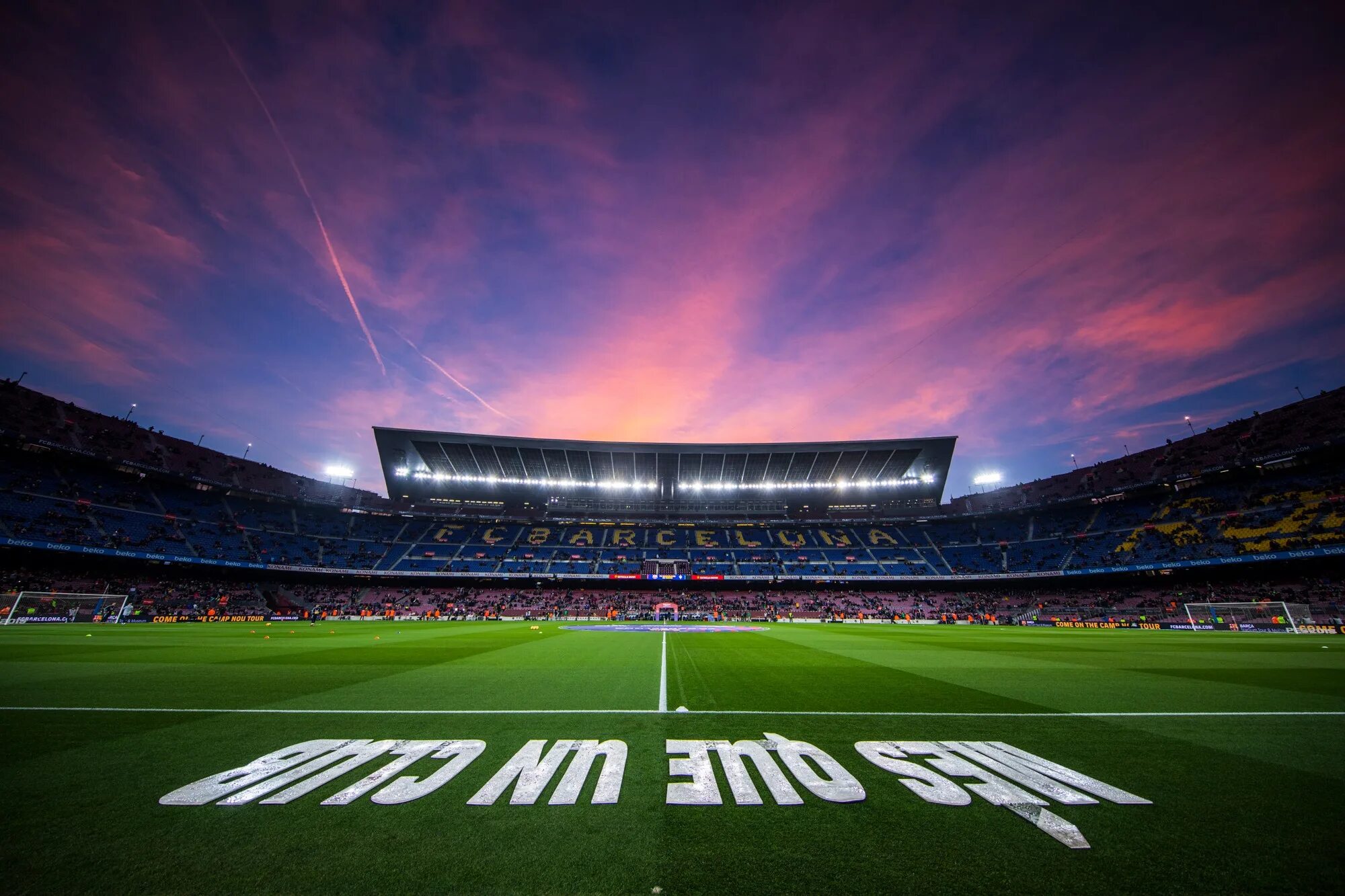 Граждан стадион. Стадион Камп ноу в Барселоне. ФК Барселона Камп ноу. Камп ноу стадион 2020. Стадион Camp nou FC Barcelona.