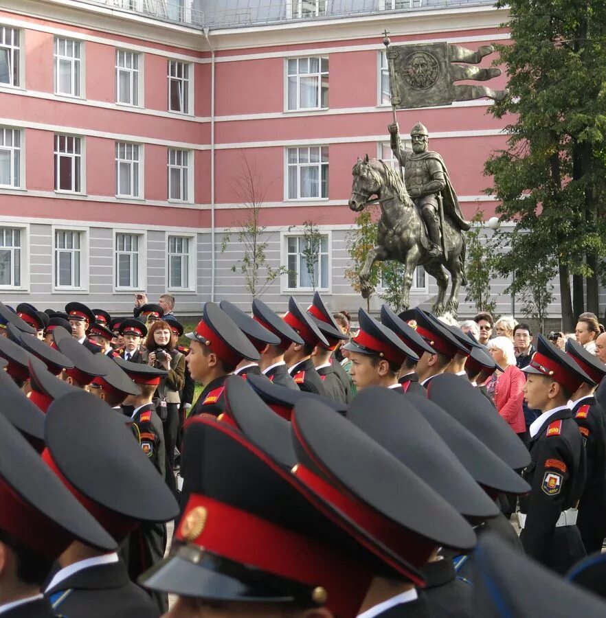 Сайт первого московского кадетского корпуса. Кадетский корпус Тимирязевская. Первомосковский кадетский корпус. Первый Московский кадетский корпус. Смоленский фельдмаршала Кутузова кадетский корпус.