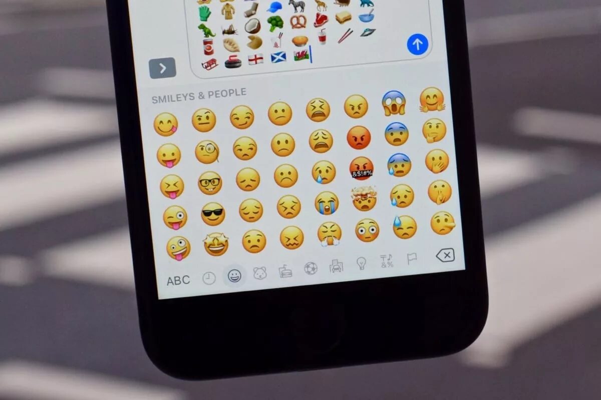 Ios 17 эмодзи