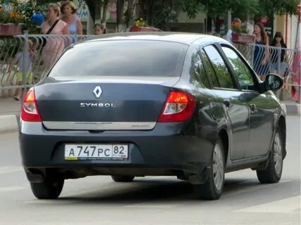 Renault 82