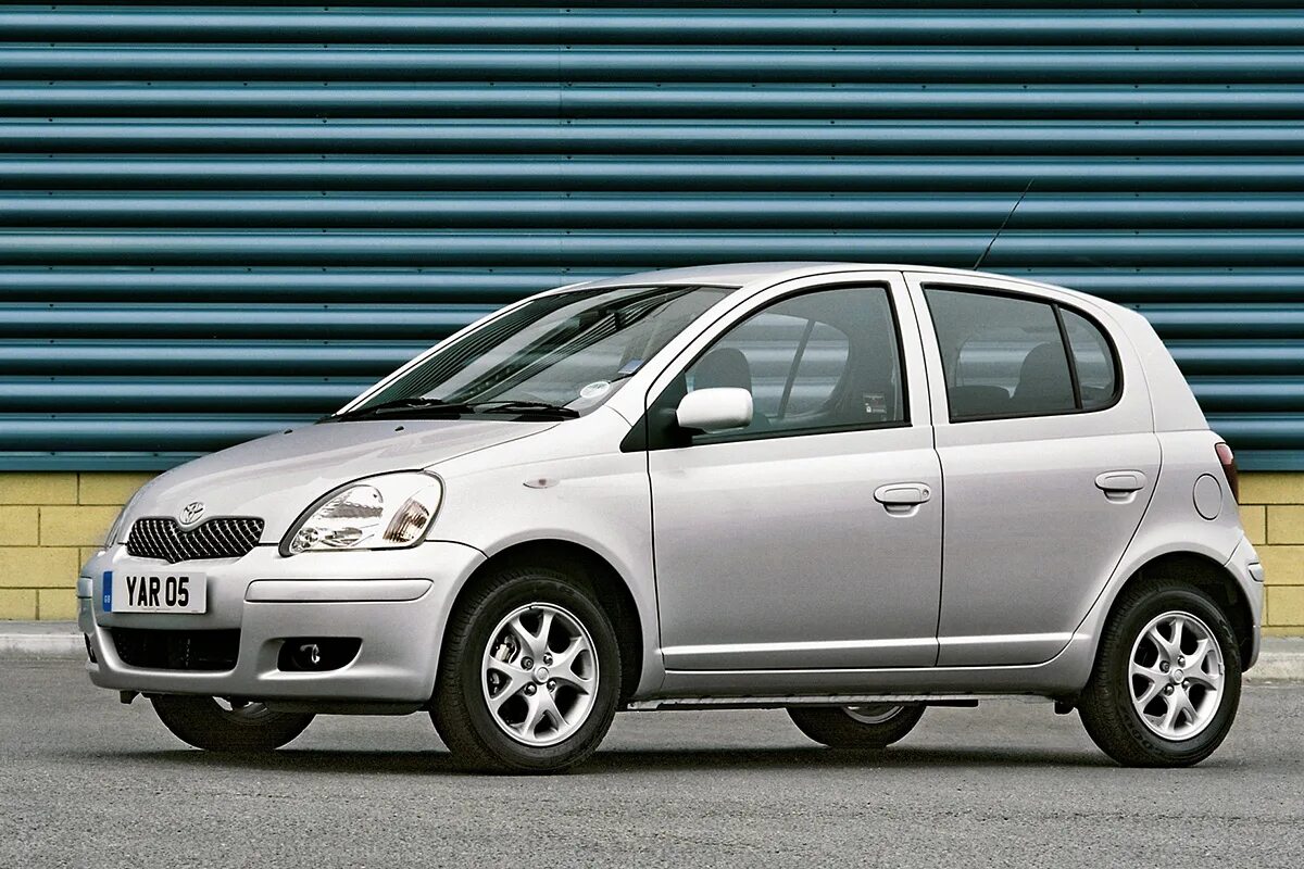 Тойота ярис 2008г. Тойота ярис фреон. Toyota yaris 2008. Тойота витц 2008 года левый руль. Toyota yaris 2005.