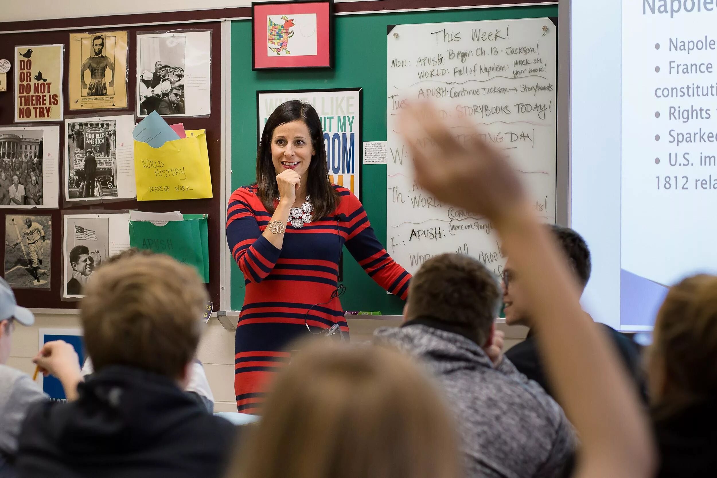 Teach the history. Учитель истории. historical teacher. teacher of the year. history teacher in london костюмы.