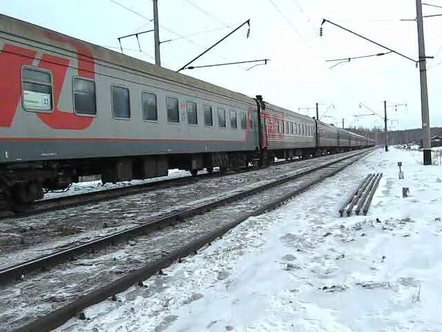 Пассажирский поезд эп1. Поезд 107 волгоград нижневартовск. Станция зелёный дол. Перегон дружинино. Поезд волгоград нижневартовск.