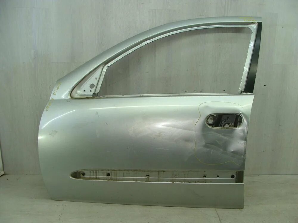 Дверь левое переднее ниссан альмера. Nissan almera classic b10 дверь. дверь ниссан альмера классик. дверь передняя левая ниссан альмера 2013. дверь передняя левая ниссан альмера классик.