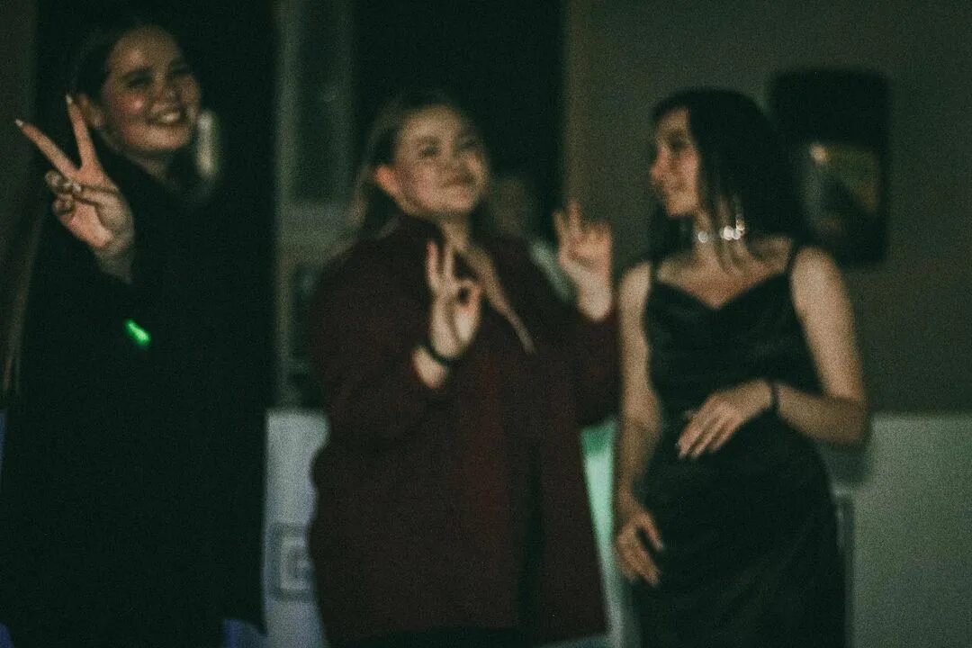 Если бы стих. Песня так проходит вся жизнь в угаре. Текст песни слова. Песня так проходит вся жизнь в угаре. Дым сигарет с ментолом текст.