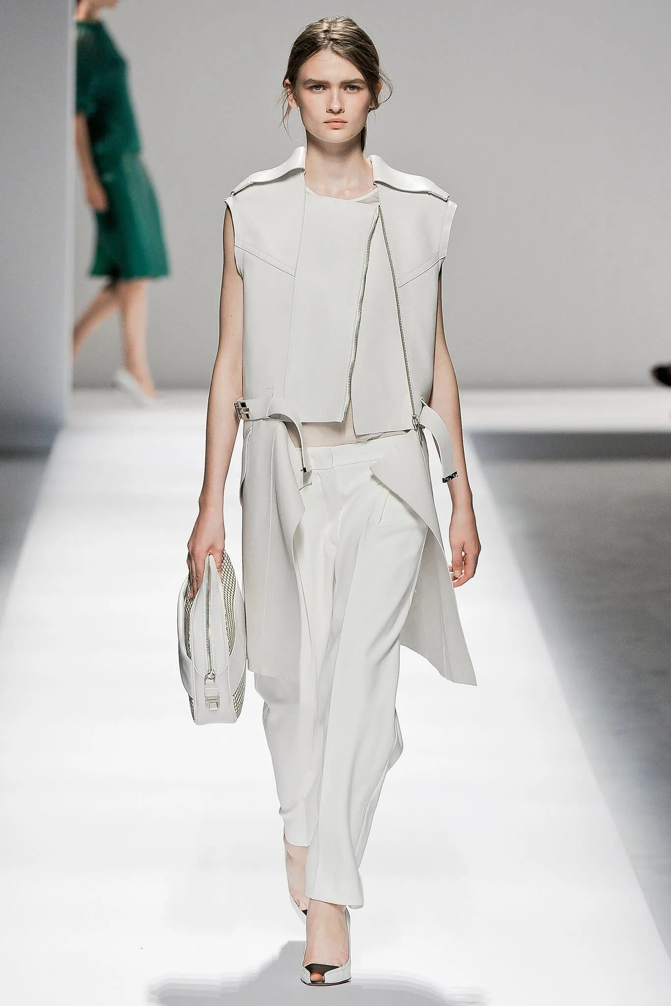 Sportmax defile 2011-2012. Sportmax 2011. Sportmax 2013. Sportmax genesio коллекция. Max mara sportmax.