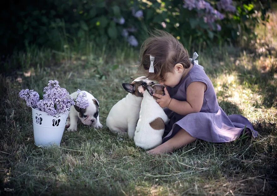 Самая добра картинка. Для детей. Животные. Маленькие дети и животные. Красивые дети с животными.