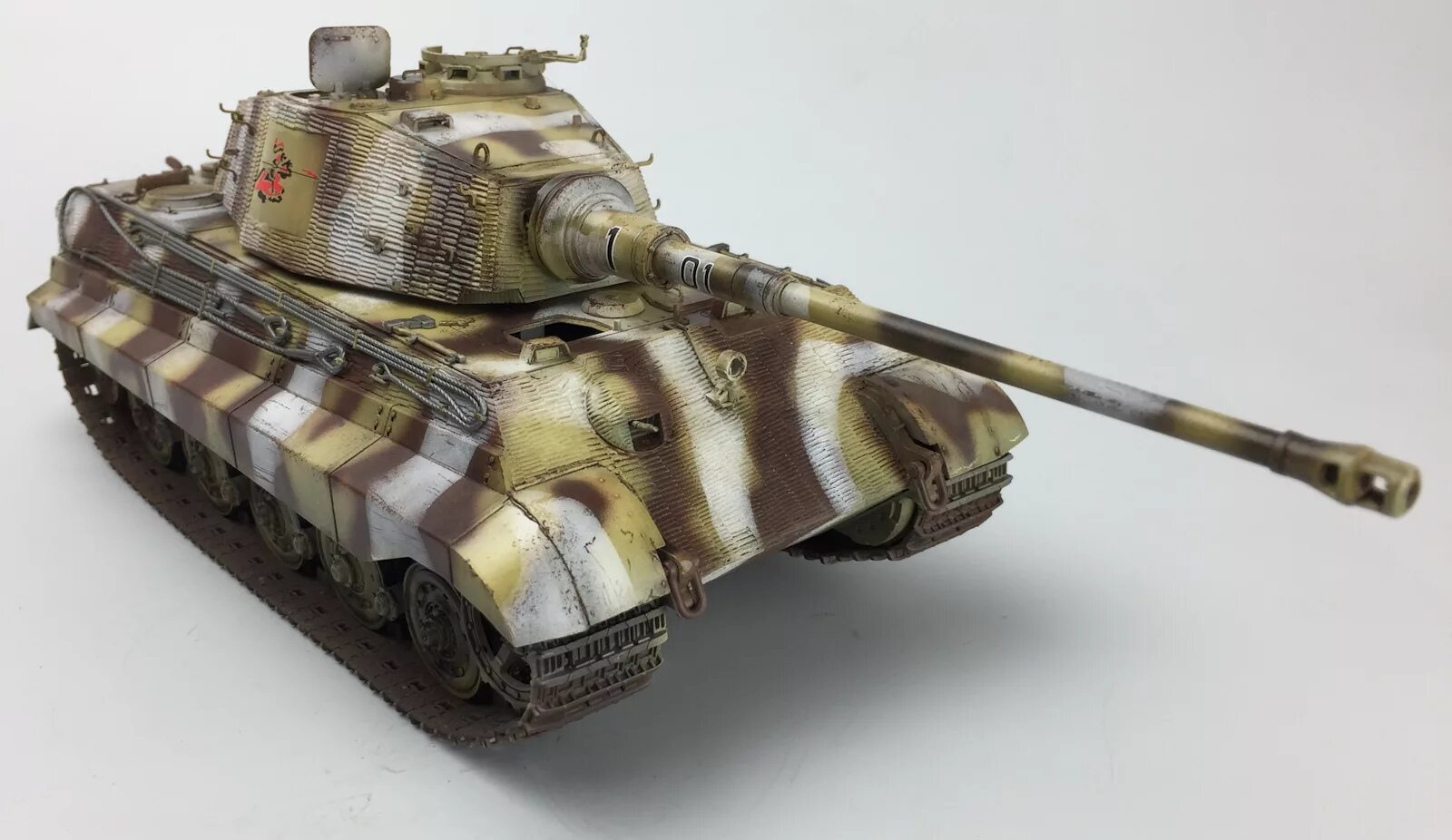 Takom tiger. Циммерит на танк королевский тигр. королевский тигр 505 абт таком. тигр 2 takom. king tiger 507 abt.