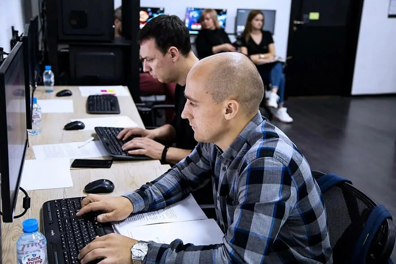 Программист. Айтишник. It специалист. Студент программист. Учеба на программиста.