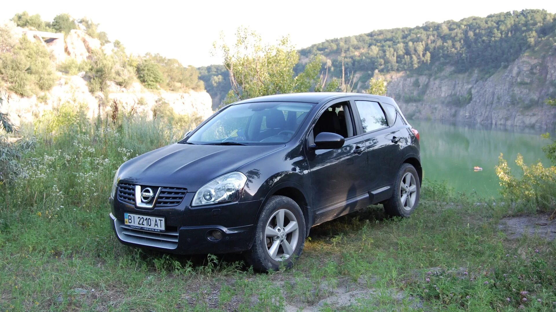 Ниссан первого поколения. Nissan Qashqai 1. Кашкай 1 поколения. Nissan Qashqai (первое поколение). Nissan Qashqai 2 поколения.