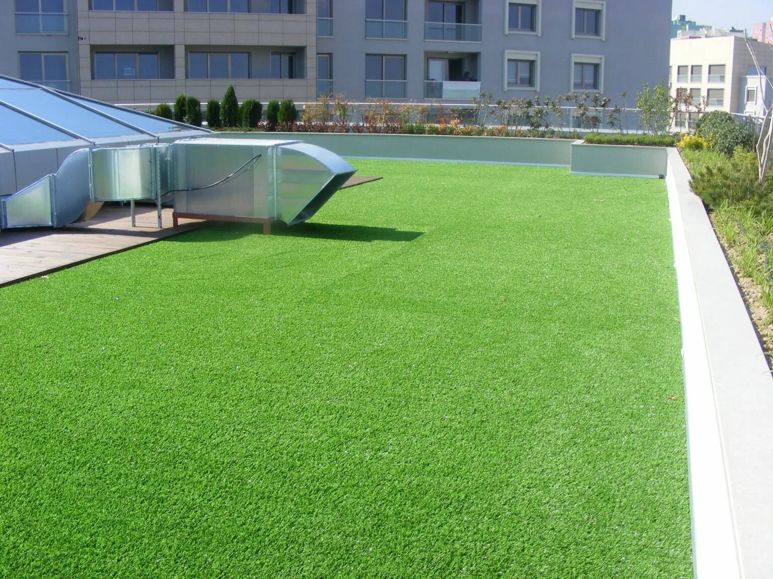 Рулонный газон под ключ. Рулонный газон леруа. Искусственная трава леруа мерлен. Трава искусственная "masko" 8 mm. Газон квадратный метр.