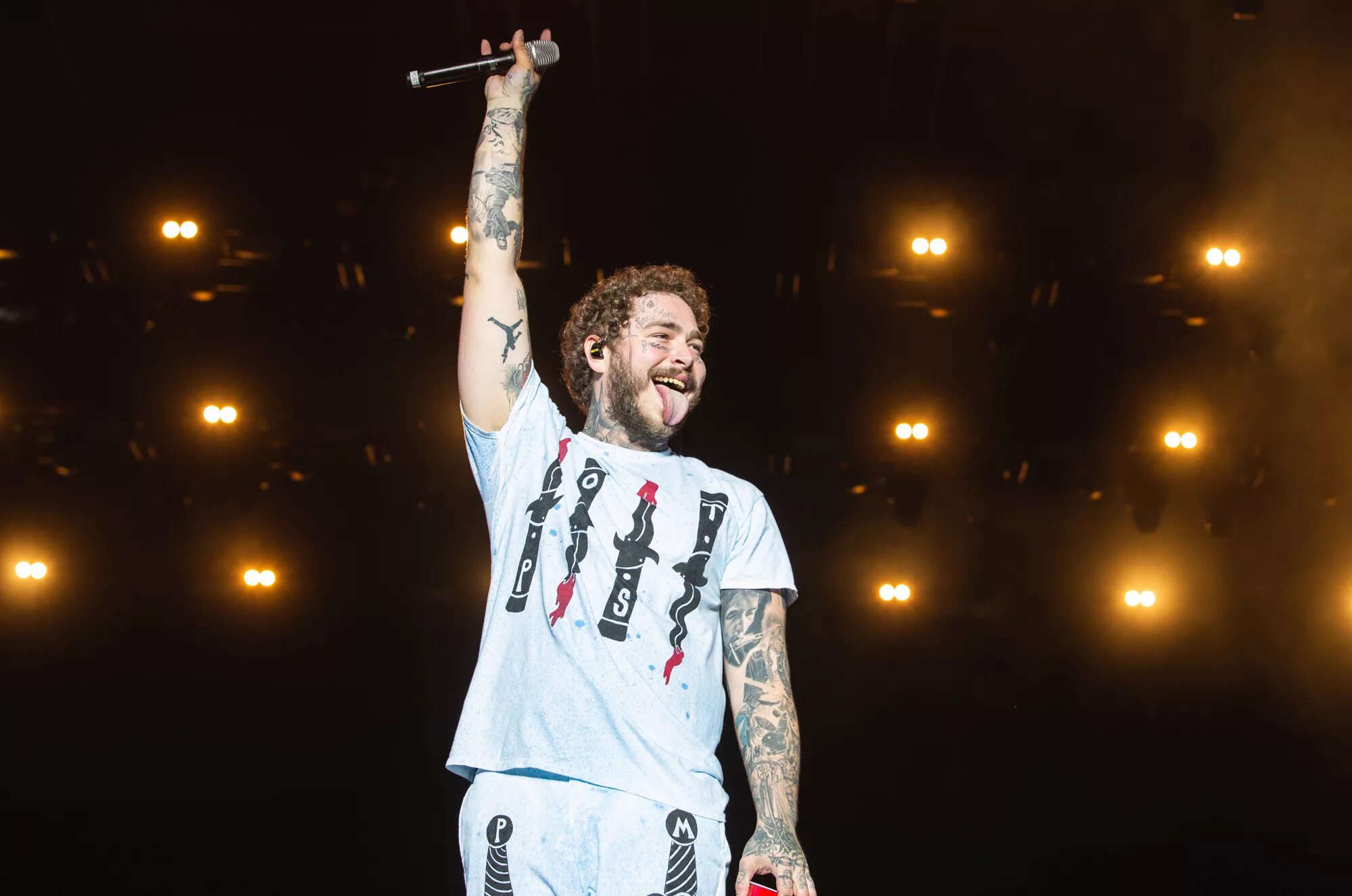 Post malone под кайфом на концерте. Post malone i had some. Post malone i had some. Post malone i had some. Post malone 2021.