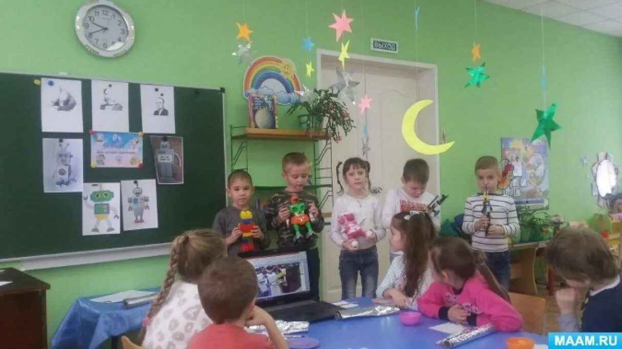 День детского изобретения в детском саду. Дети подготовительной группы. День детских изобретений в детском саду в старшей группе. День изобретателя в детском саду средняя группа. День детских изобретений в детском саду в средней группе.