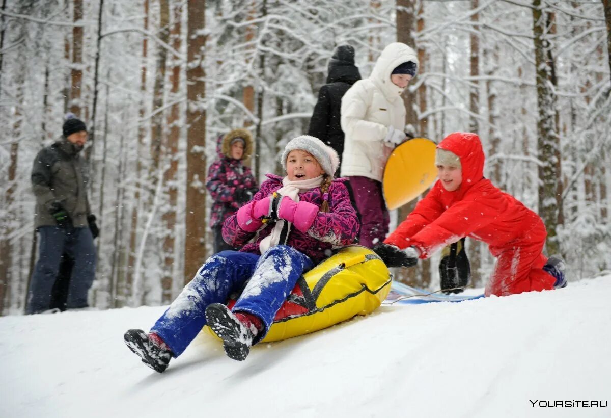 Развлечения зимой детям. Зимние развлечения. Развлечения зимой. Зимние развлечения для детей. Зимние активные развлечения.