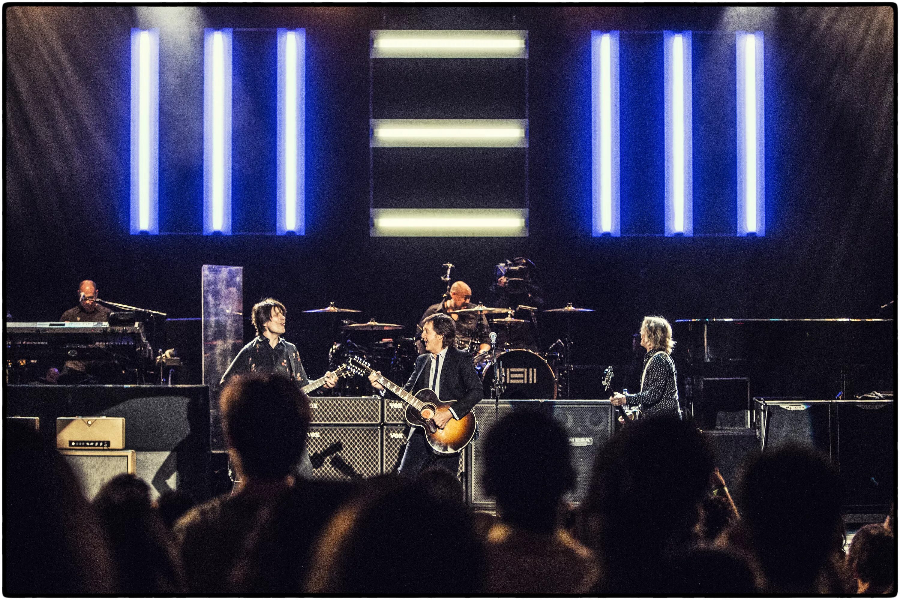 Intertimes concert. Intertimes concert. Концерт. Ibiza global citizen festival. Intertimes concert.