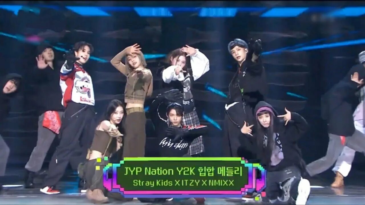 Stray kids itzy nmixx песня