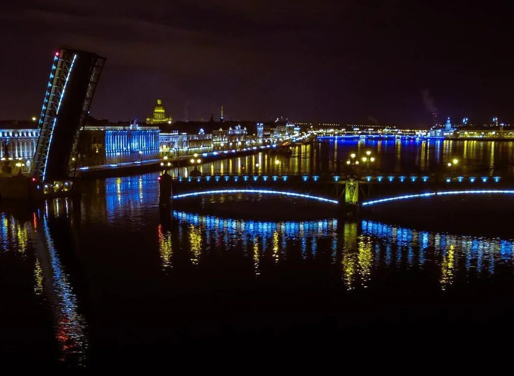 Что было ночью в санкт петербурге
