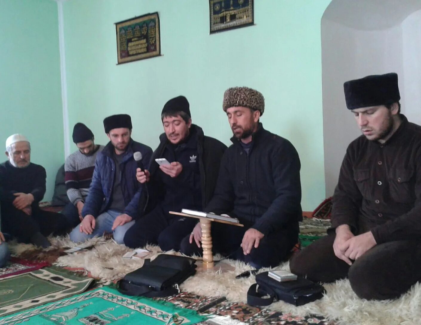 Погода в ашаре. Имам Курахского района. Село Ашахюр Курахского района. Село ашар Курахский район. Гельхен Курахский район.