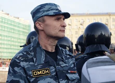 Часы омон