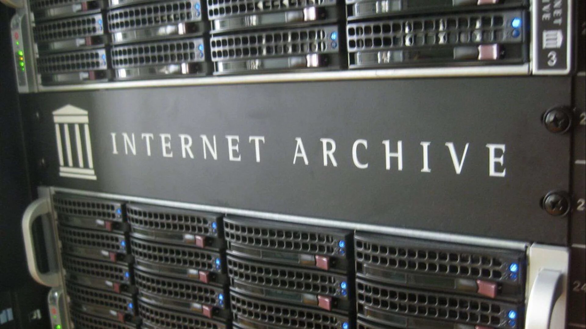 Архив интернета. Архив интернета Internet Archive. Архив сайтов интернета. Internet Archive картинки.