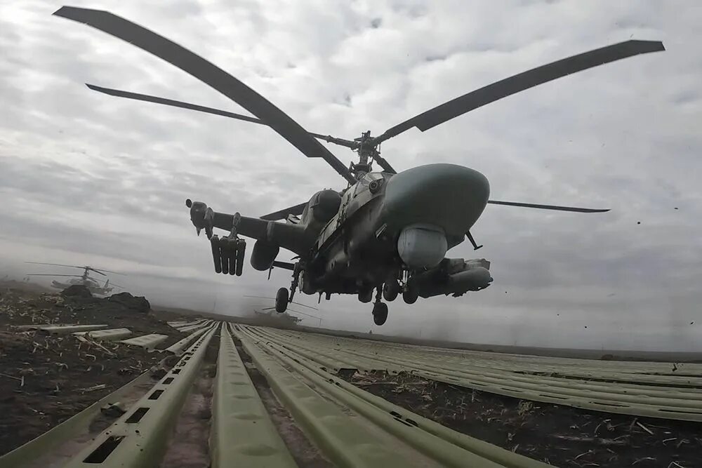 Угнали российский вертолет