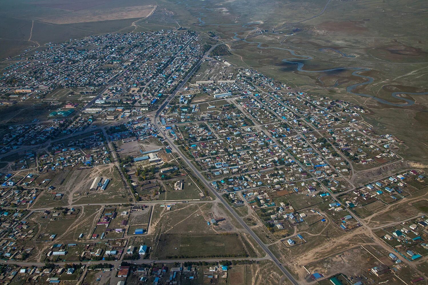 Аягуз южный городок. Аягоз казахстан город. Аягоз алматы карта. Зайсан (город). Памятник село байтерек.