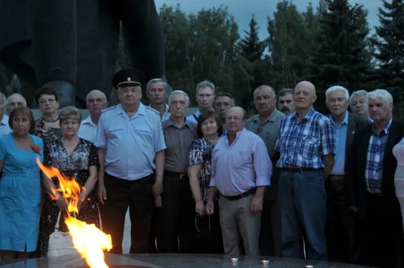 День ветерана овд 17 апреля. День ветеранов внутренних дел и внутренних войск 17 апреля.