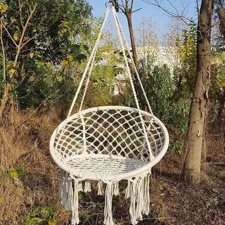 Качели в качестве